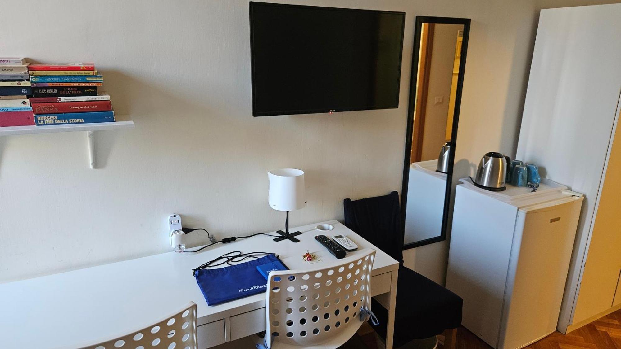 Napol-In Hotel Naples Luaran gambar